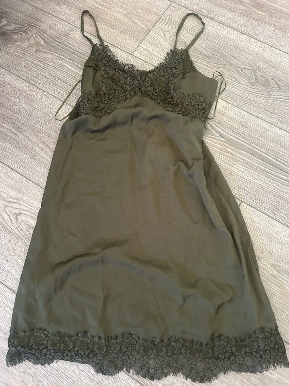 Chelsea & Violet Smocked Eyelash Lace Tiered Bottoms Olive Slip Dress- L NWT